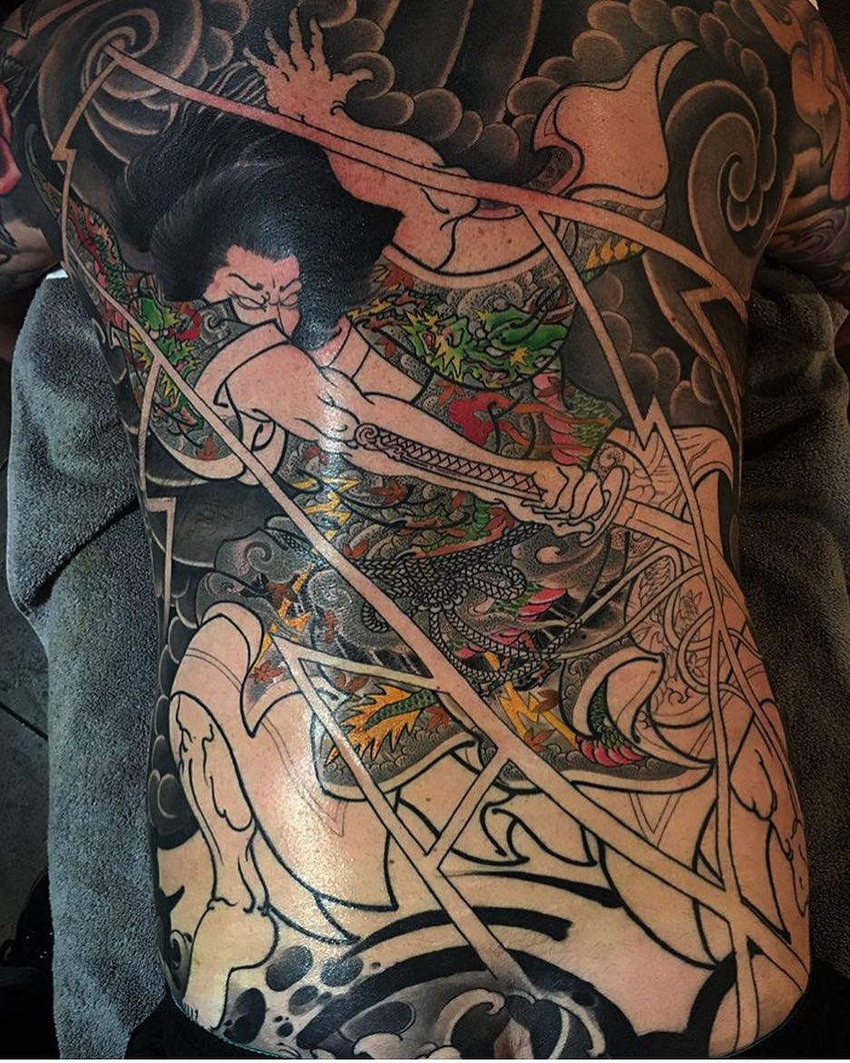 Full Circle Tattoo