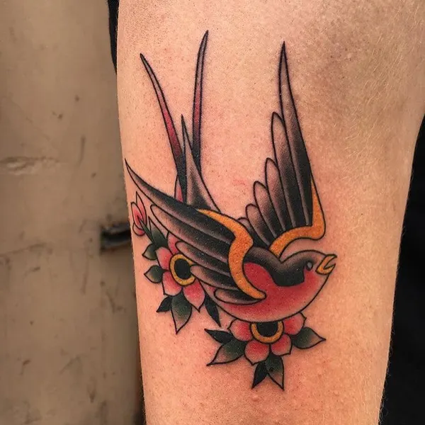 Full Circle Tattoo