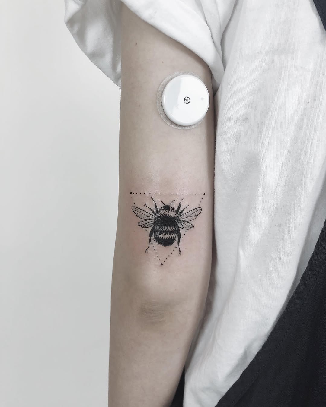 Animal, 벌