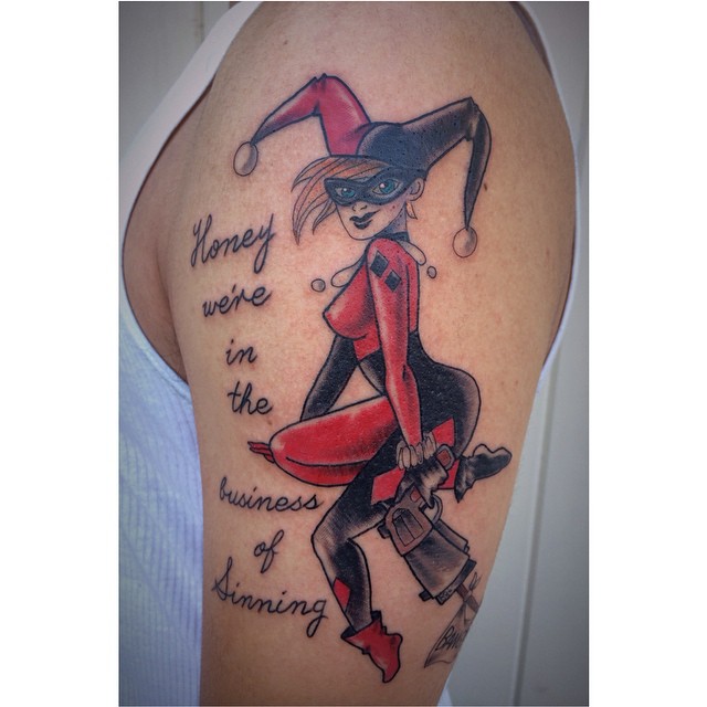 Full Circle Tattoo