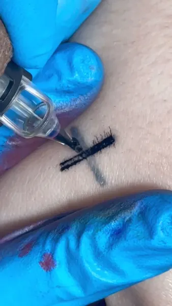 tattooist_arar