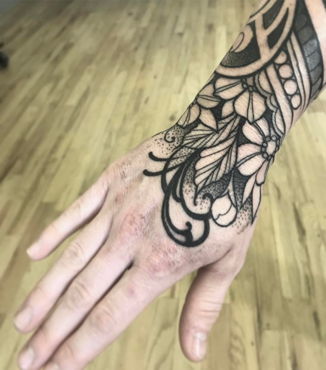 laurajadetattoos