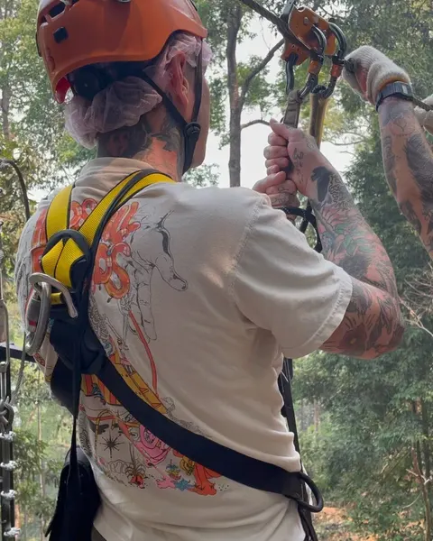 joshbovendertattoo