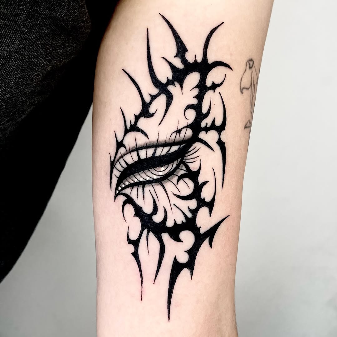 Dragon, 괴물