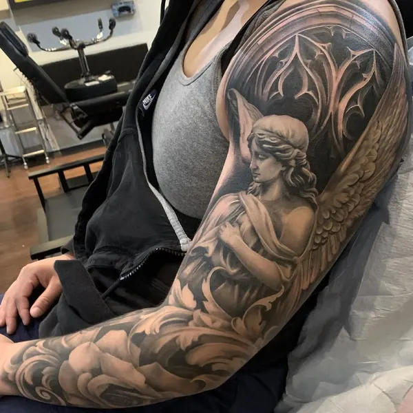 Angelo