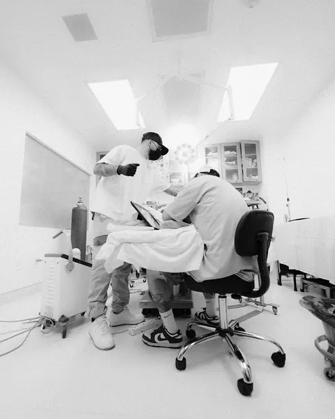 tattooist_bk