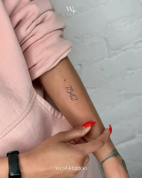 Lettering, 충성, 손글씨, 양자리, 천칭자리, 쌍둥이자리, 문장, 사랑, 생년월일, 출생년도, 황소자리
