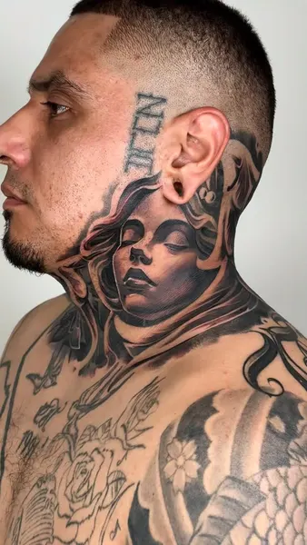 adrian_lazaro