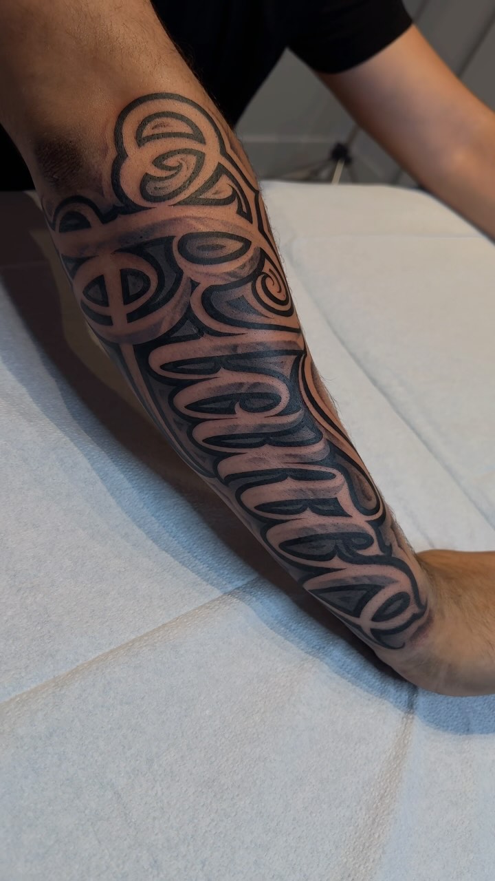 Lettering