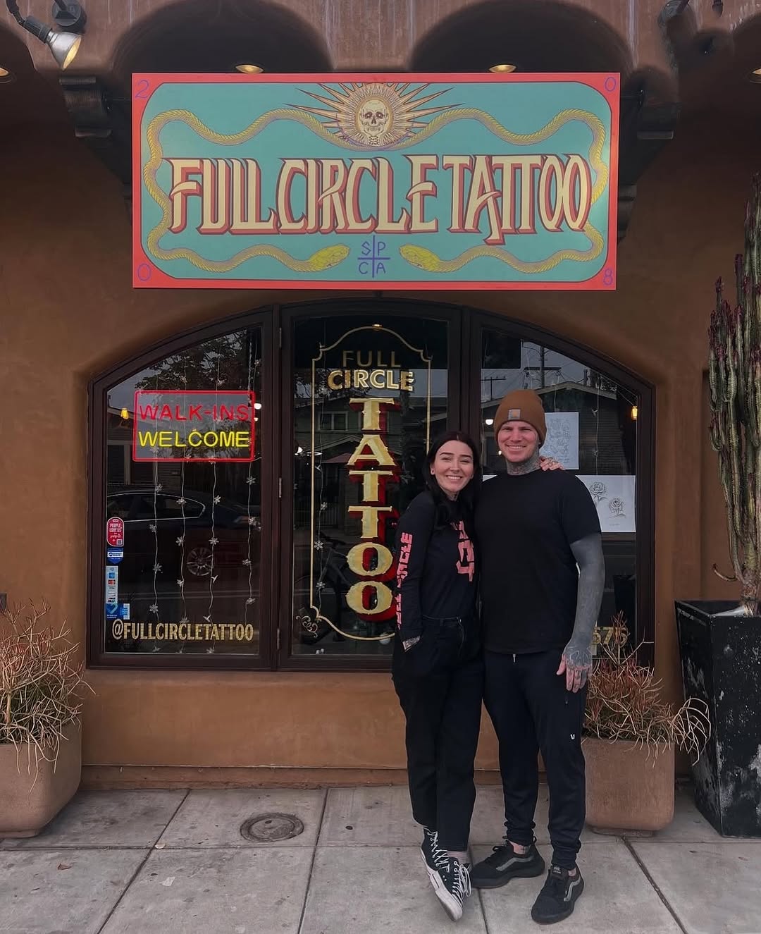 Full Circle Tattoo