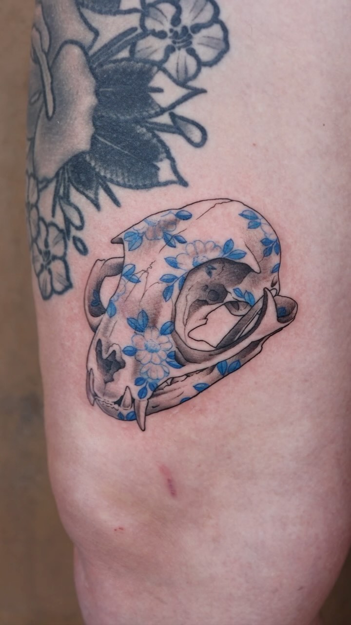 Full Circle Tattoo