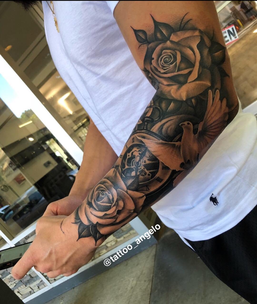 Angelo