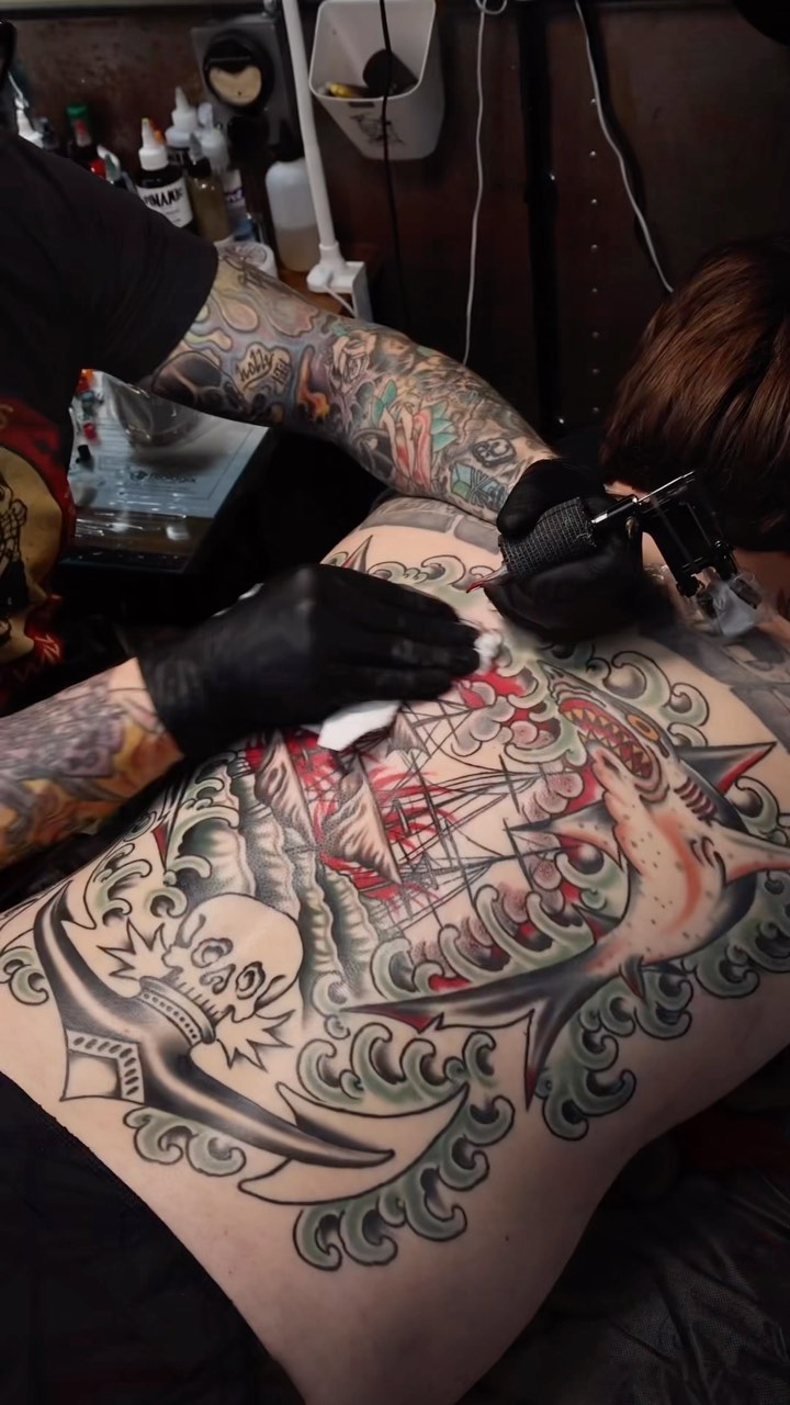 Full Circle Tattoo