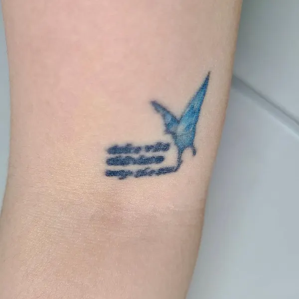 사찰, 성, 교회, 영화, 기념 타투, 여권, 마법사