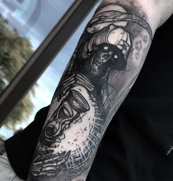 Ink and Dagger Tattoo