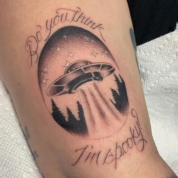 Full Circle Tattoo