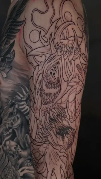 Full Circle Tattoo
