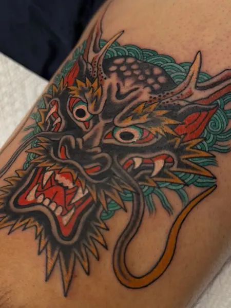 탈, Dragon