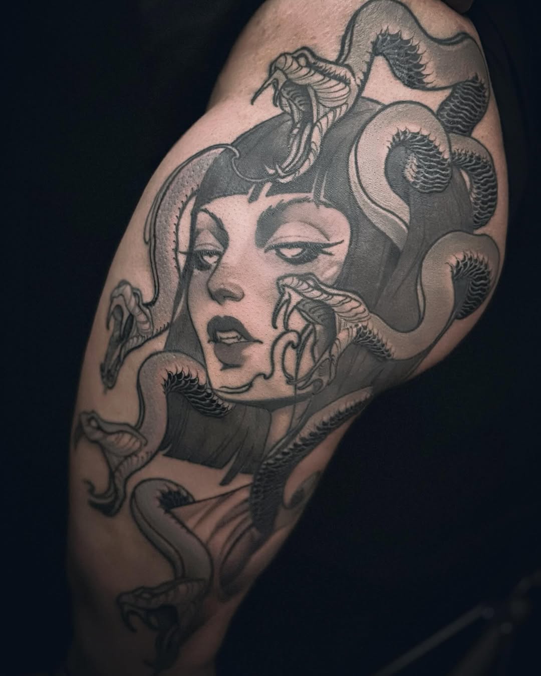 Dragon, 메두사