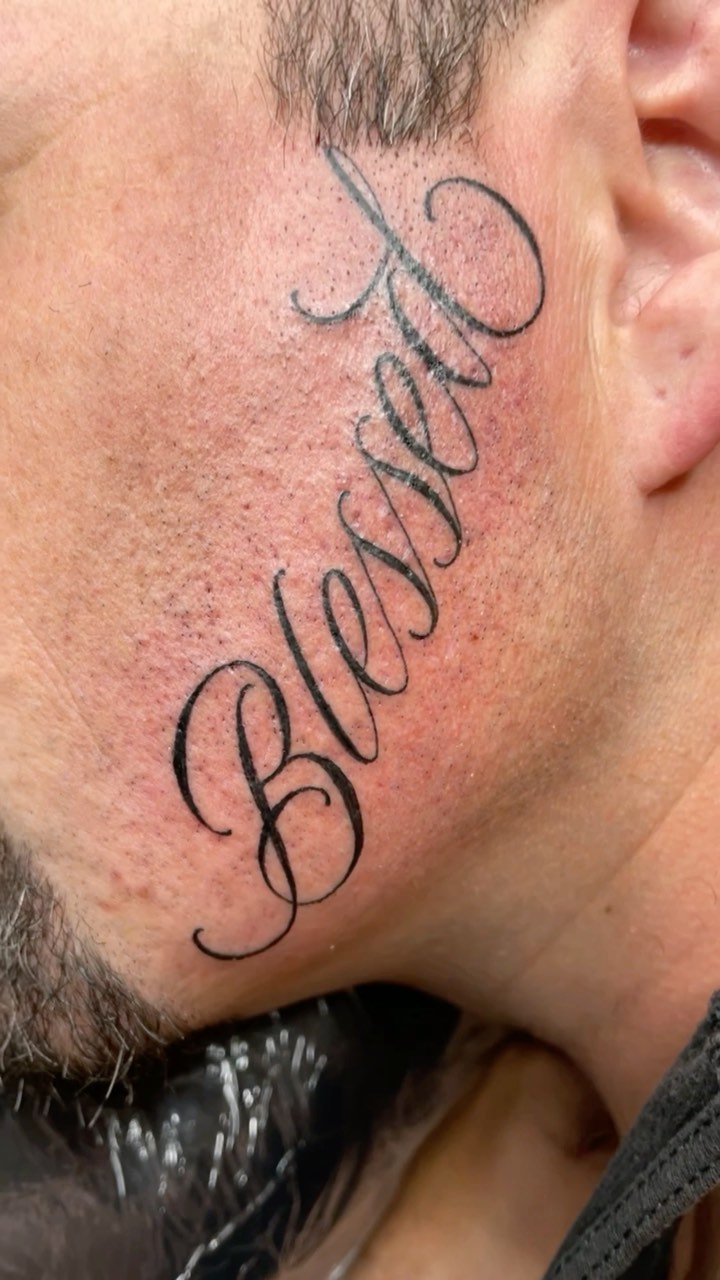 Lettering, 이름