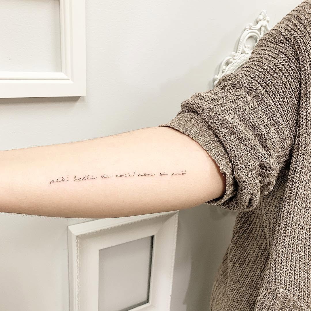 책, Lettering, 동백꽃, 손글씨, 스크립트, 타자기 폰트, 날짜, 문장, 서예, 용기, 좌표, 추억, 희망, 물망초