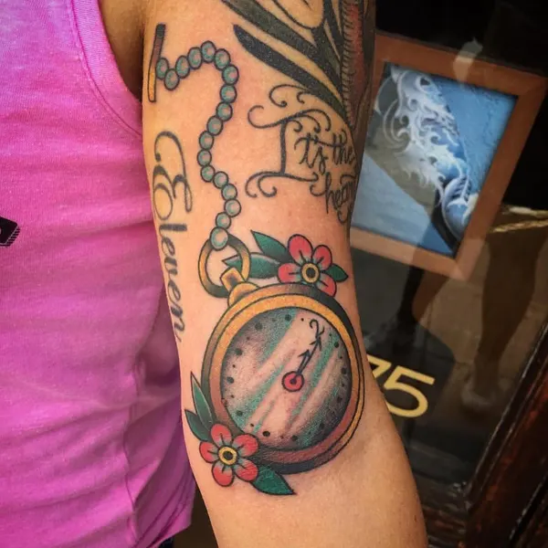 Full Circle Tattoo