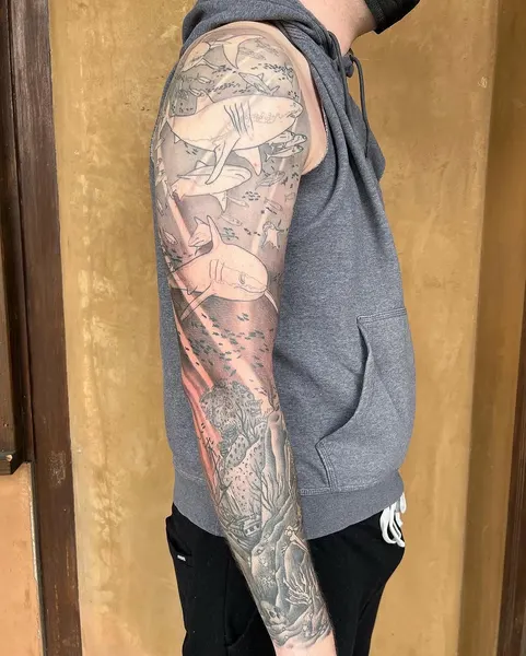 Full Circle Tattoo