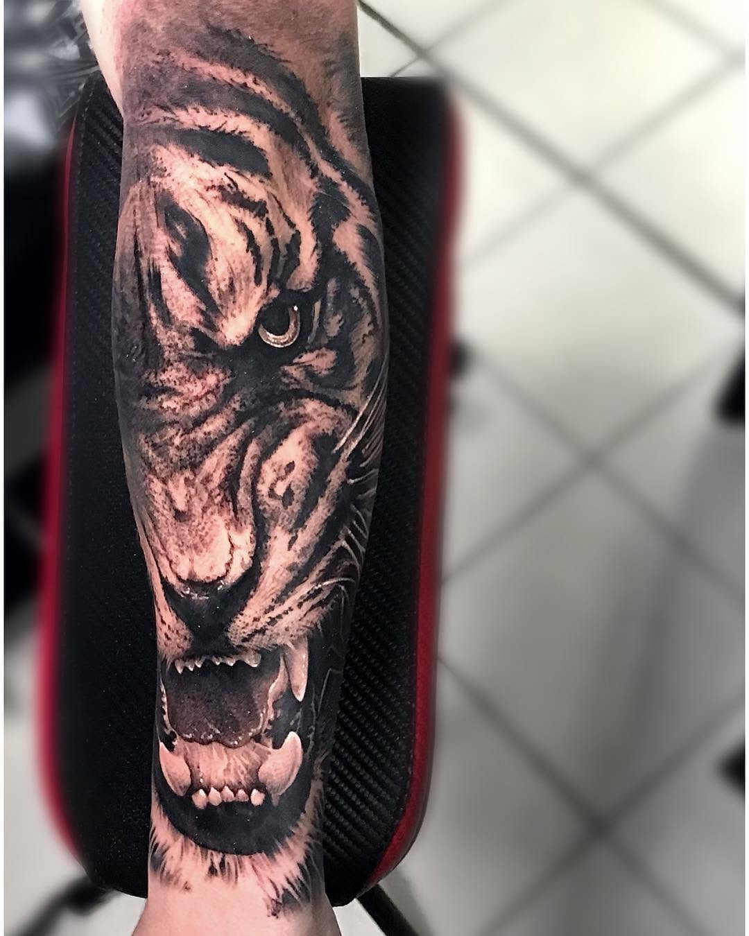 Tiger, 팬서
