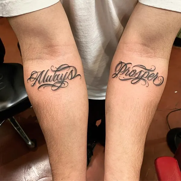 Lettering, 가족 이름