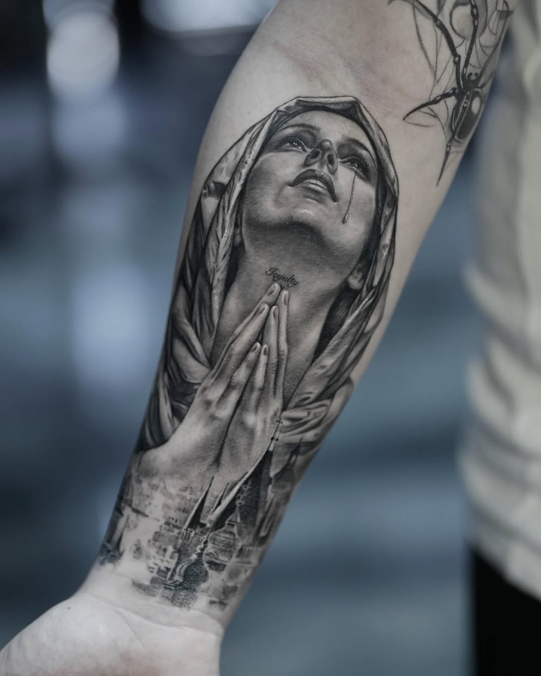 tattooist_bk