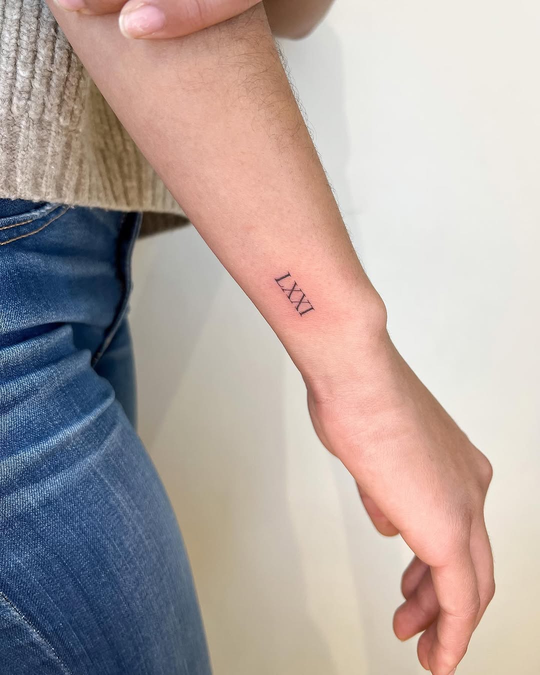 Lettering, 문장, 소년, 천칭자리, 날짜, 단어, 밴드, 동백꽃, 회복력, 물병자리, 황소자리, 쌍둥이자리