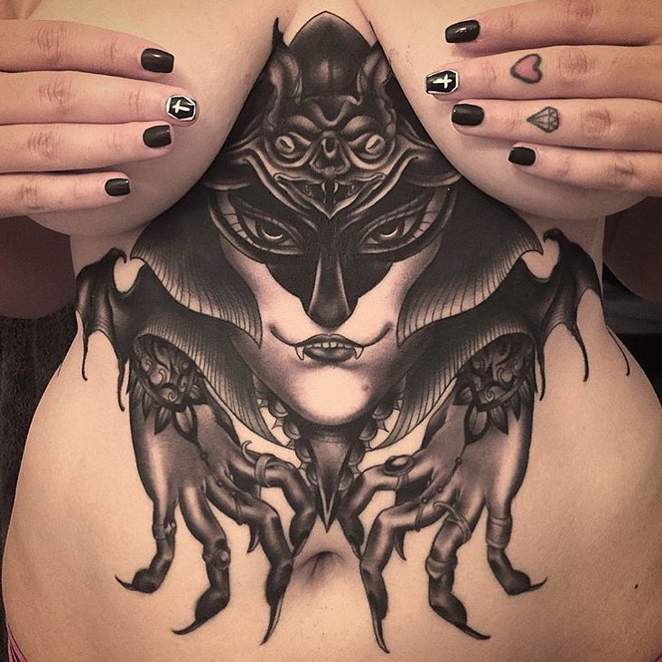 Full Circle Tattoo