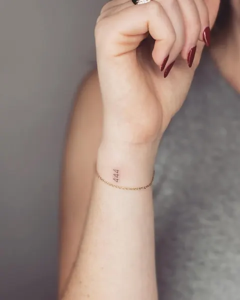 Lettering