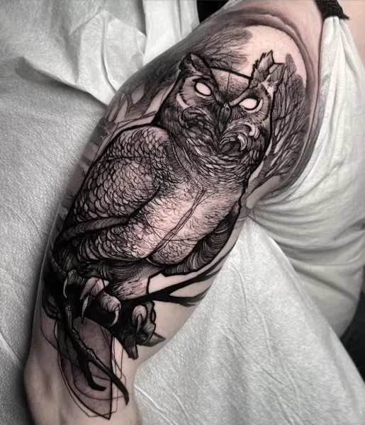 Ink and Dagger Tattoo