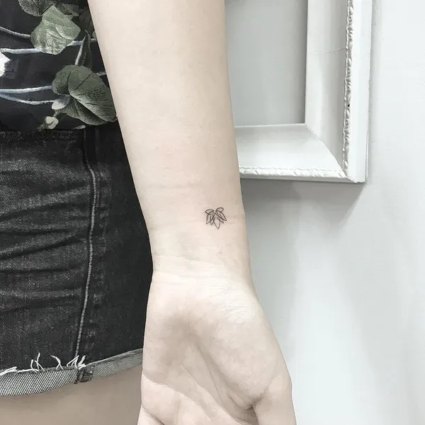 옴, Flower, Lettering, 민화, Mini, 이니셜, 쌍둥이자리, 초소형 타투