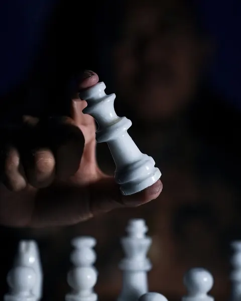 Robert Pho