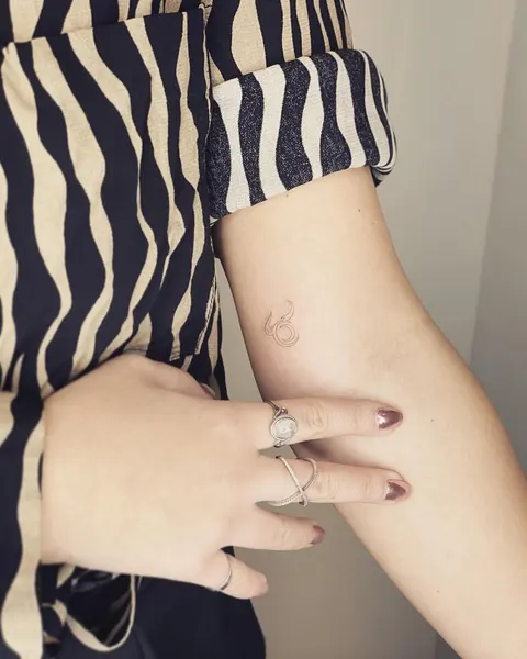 Lettering