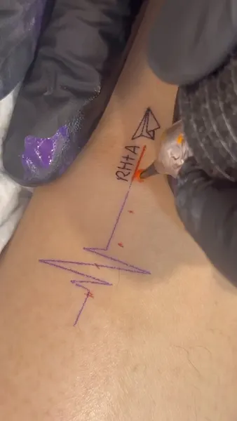 tattooist_arar