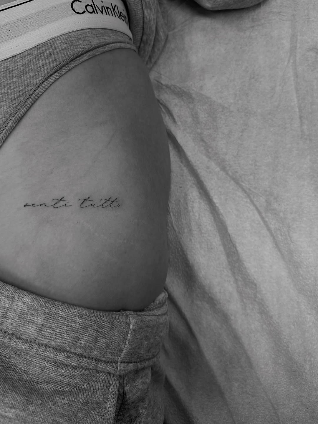 Lettering, 생년월일, 출생년도