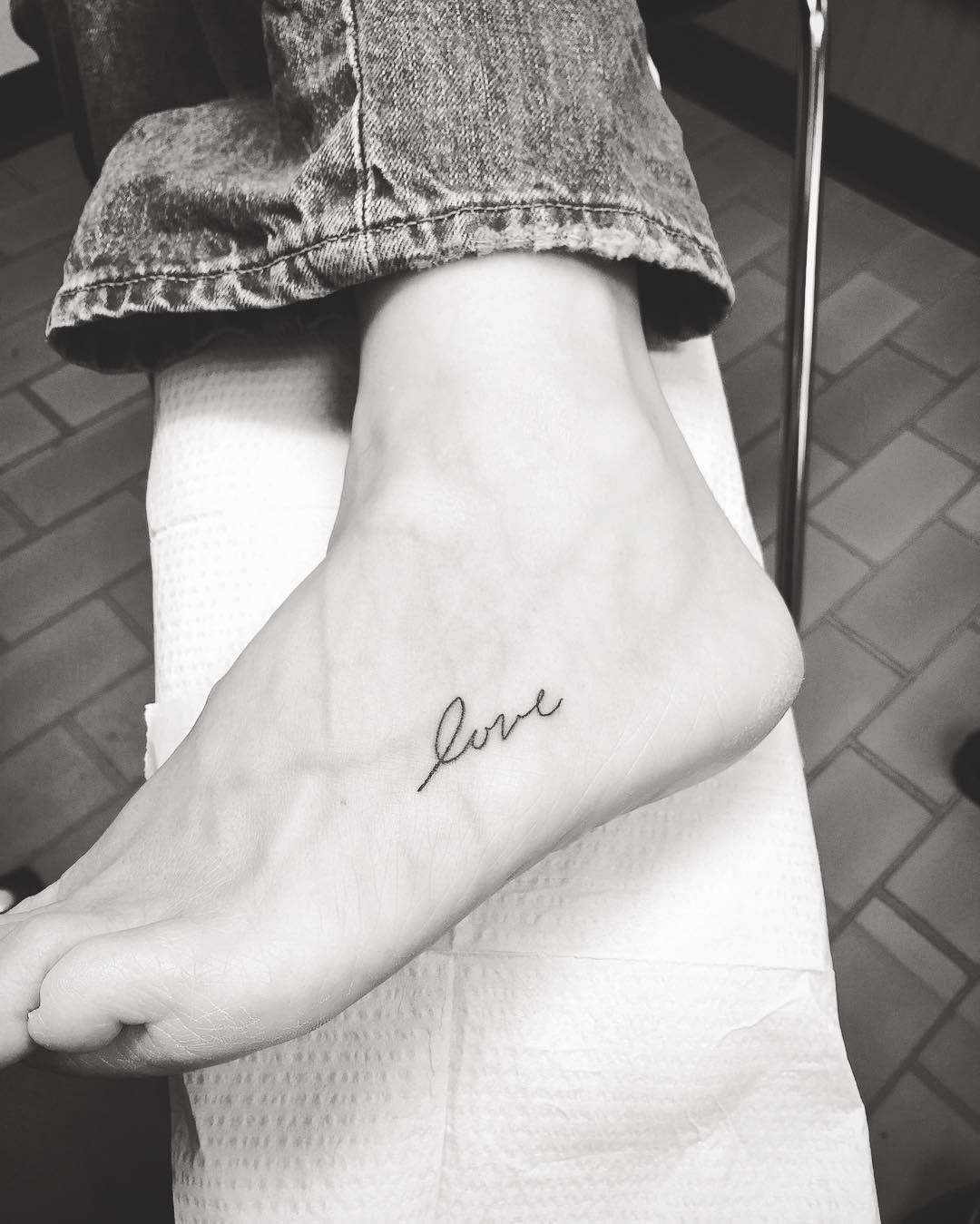 Lettering