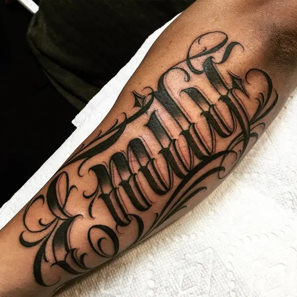 Lettering, 가족 이름, 고딕 레터링, 올드 잉글리시