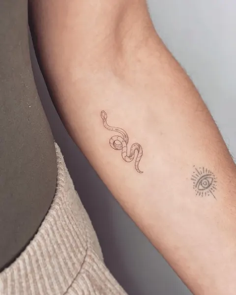 옴, Lettering, 레트로, 별자리, 우키요에, 황소자리, 기념 타투, 여권, 양자리, 쌍둥이자리, 우정 타투