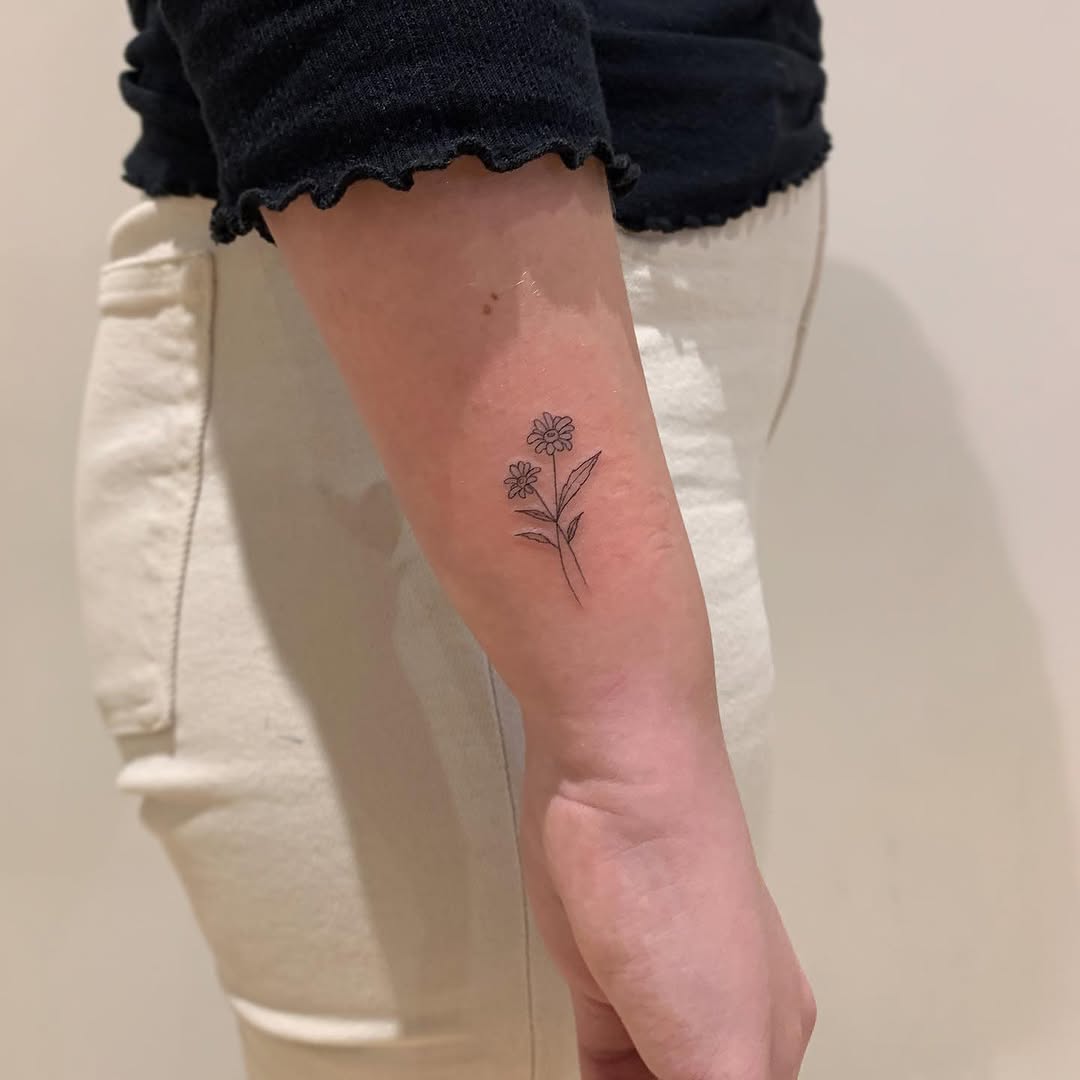Flower, Lettering
