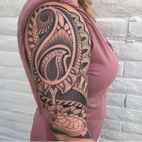 Full Circle Tattoo