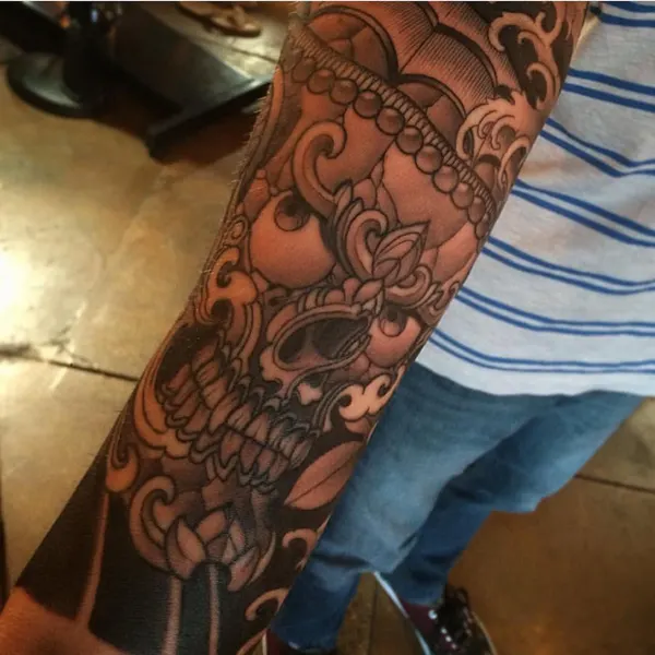 Full Circle Tattoo