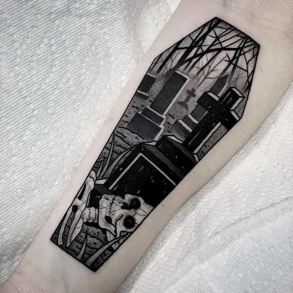 black_casket