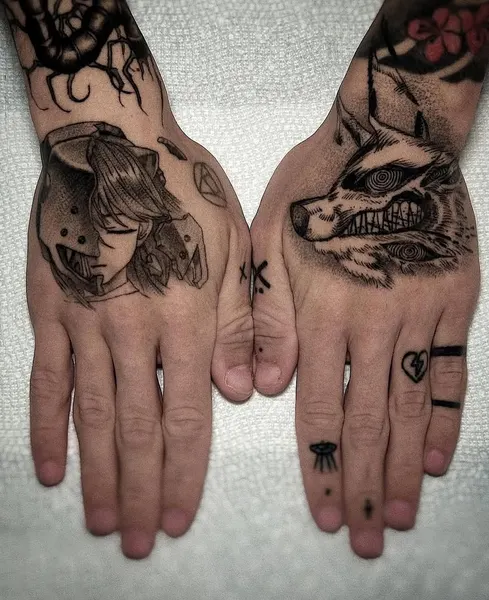 Full Circle Tattoo