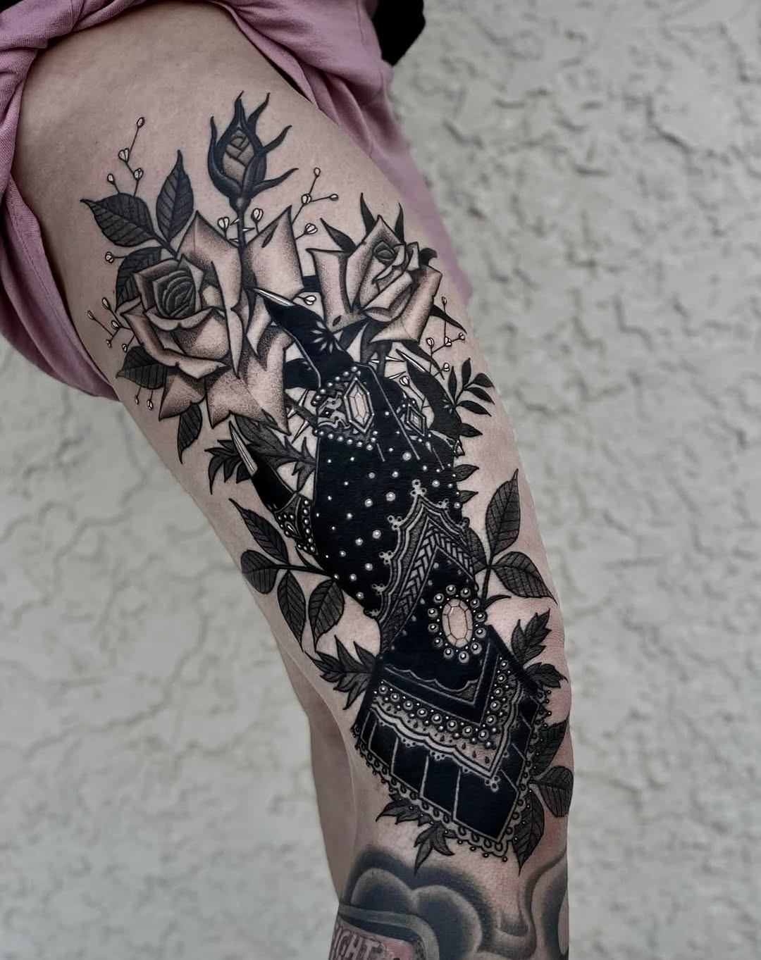 black_casket