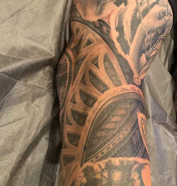 Ink and Dagger Tattoo