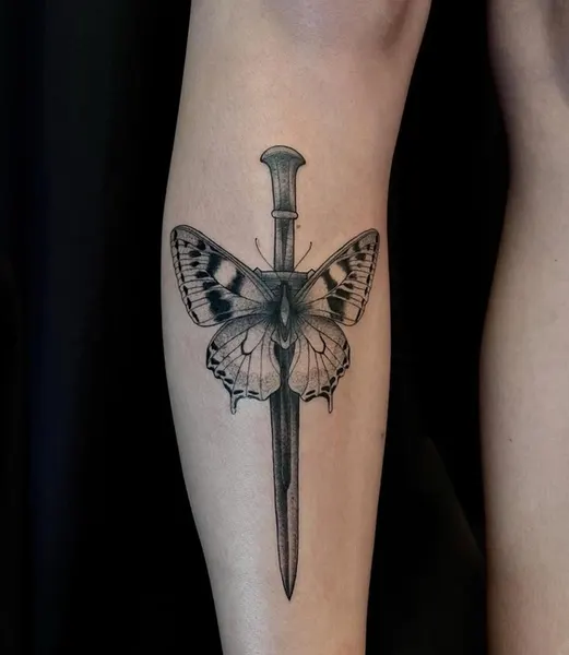 Ink and Dagger Tattoo